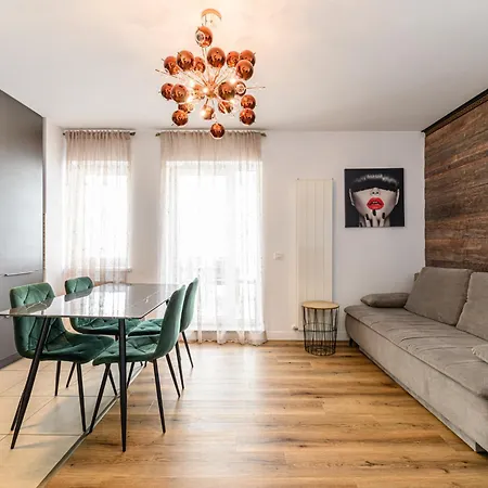 Mohost Alpine Calm - 2br Hideaway With Panoramic Terrace Braşov