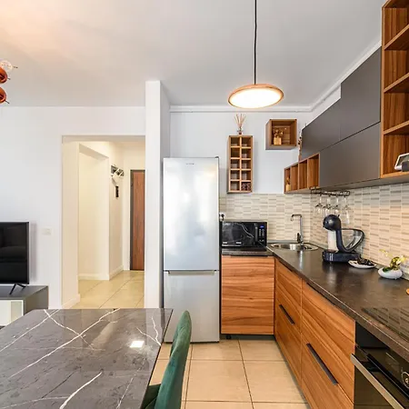 Mohost Alpine Calm - 2br Hideaway With Panoramic Terrace * Braşov