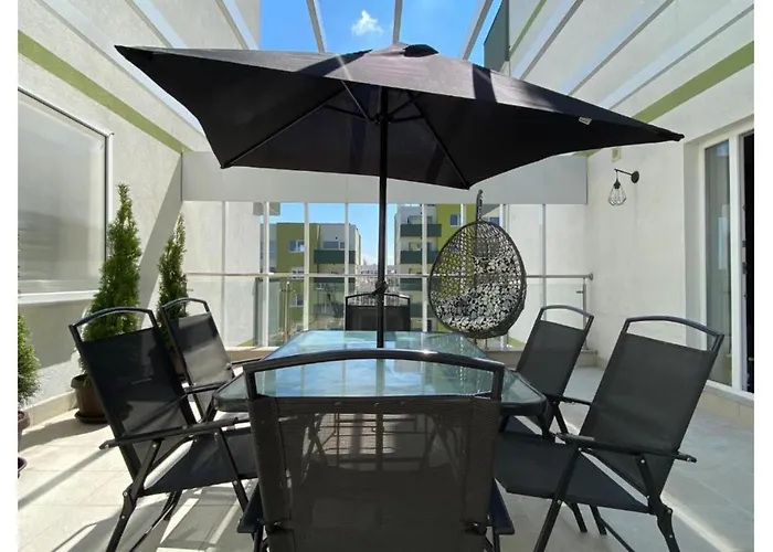 Mohost Alpine Calm - 2br Hideaway With Panoramic Terrace Brașov