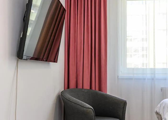 Mohost Alpine Calm - 2br Hideaway With Panoramic Terrace Apartment