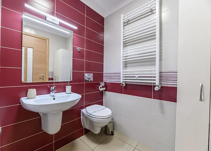 Apartment Mohost Alpine Calm - 2br Hideaway With Panoramic Terrace Brașov