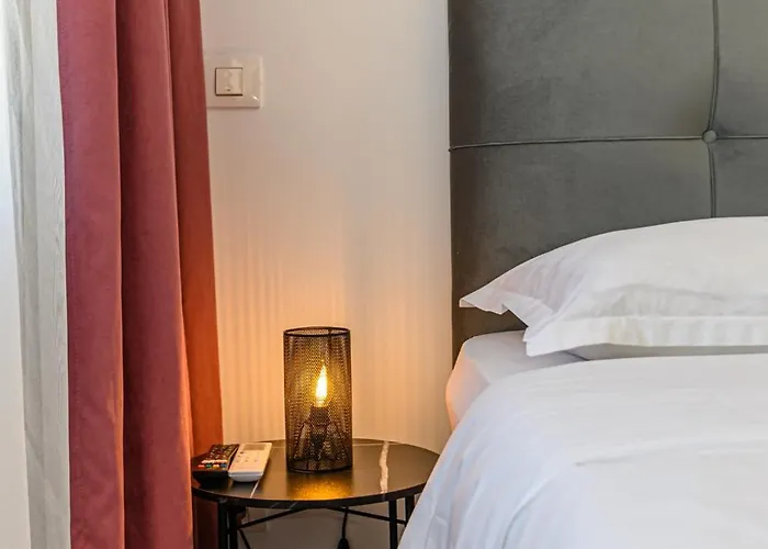 Mohost Alpine Calm - 2br Hideaway With Panoramic Terrace *