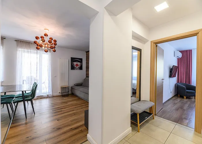 Mohost Alpine Calm - 2br Hideaway With Panoramic Terrace Brașov