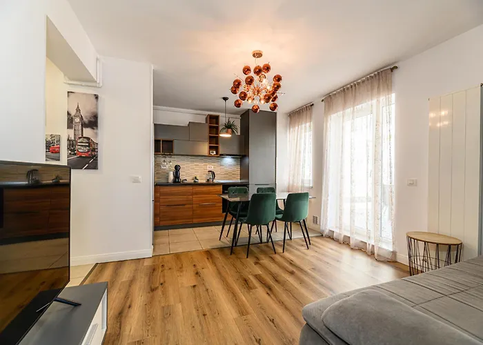 Daire Mohost Alpine Calm - 2br Hideaway With Panoramic Terrace *